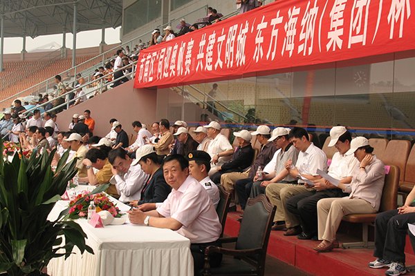 集團(tuán)出資組織的08迎奧軍警民運(yùn)動會